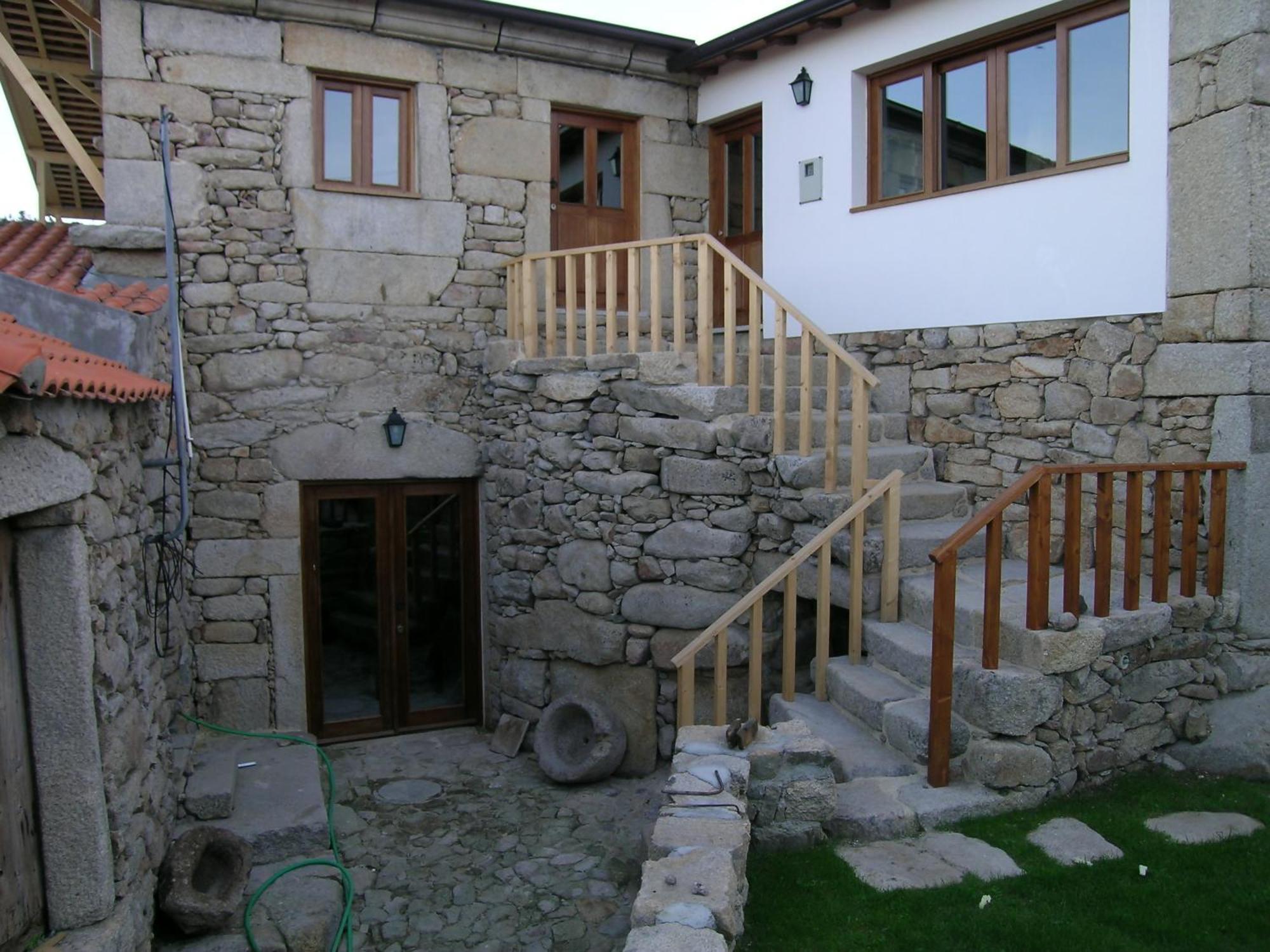 Outros Tempos Turismo De Aldeia Hotel Aricera Luaran gambar
